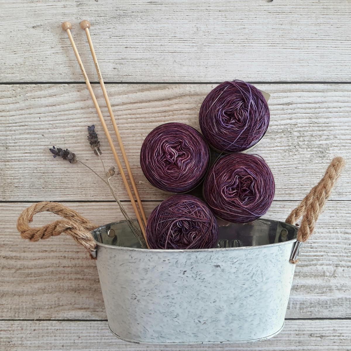 10 Fun Facts about Knitting and Fibre