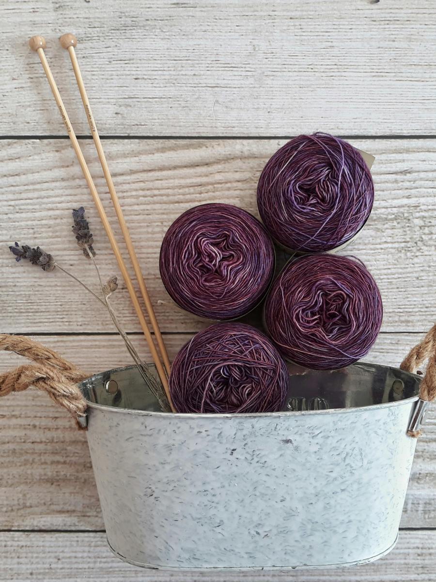 10 Fun Facts about Knitting and Fibre